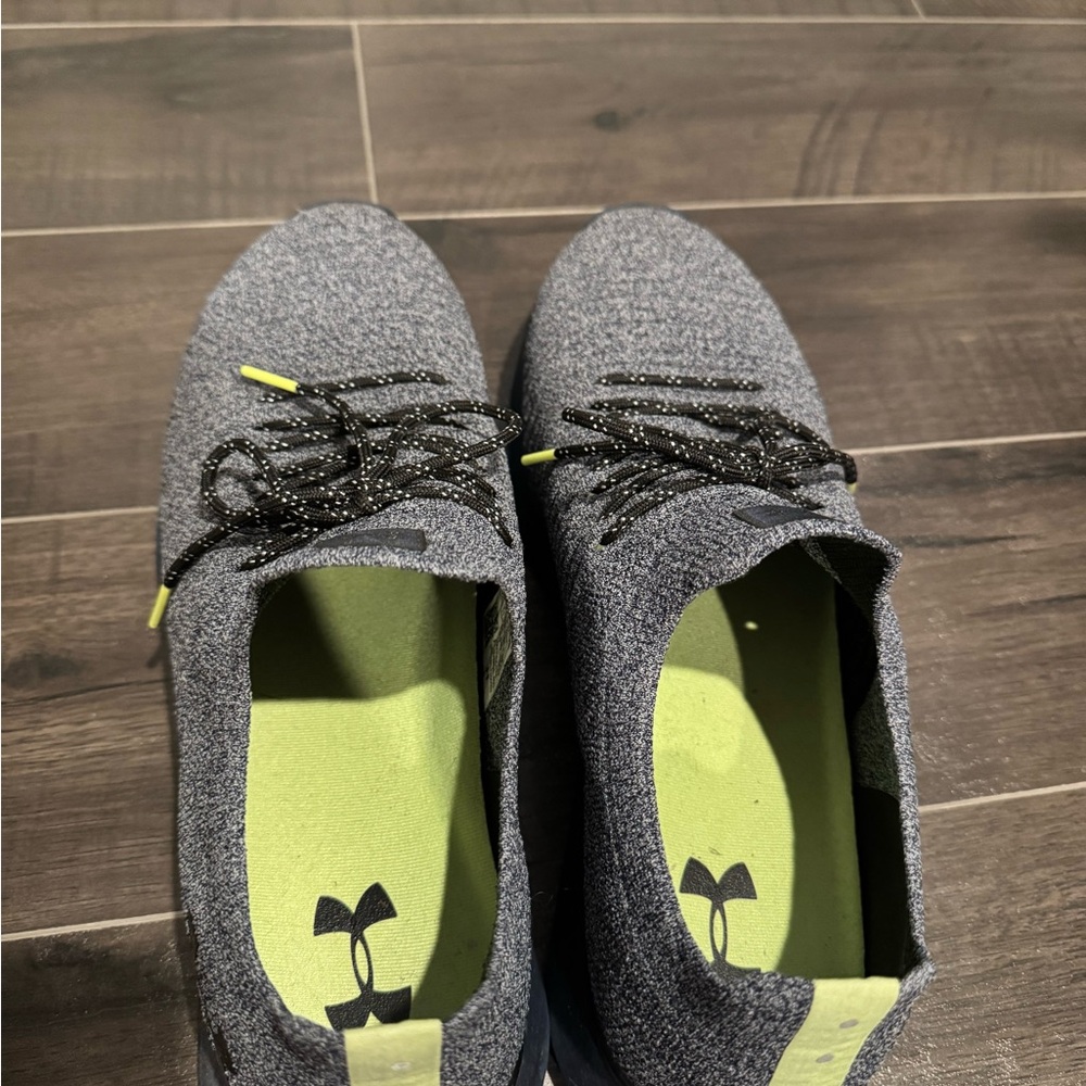 Under Armour Blue Athletic Shoes with Knit Mesh Upper - Picture 5 of 6